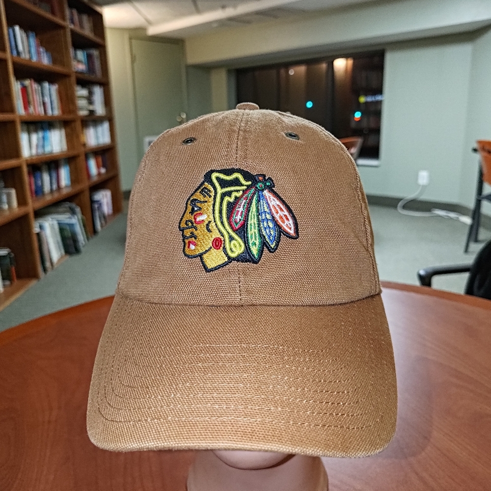 '47 x Carhartt NHL Chicago Blackhawks Men's Clean Up Adj Strap-on Brown Hat OS…